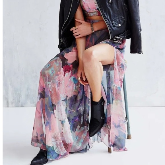 Urban Outfitters, Free People We Are Kindred Printed Maxi Skirt/ Skort Size XS - Picture 2 of 8